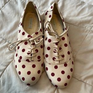 Polka dot Jun & Ivy Flats